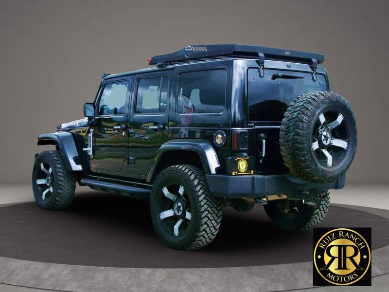 2015 Jeep Wrangler Unlimited Sahara - Photo 7