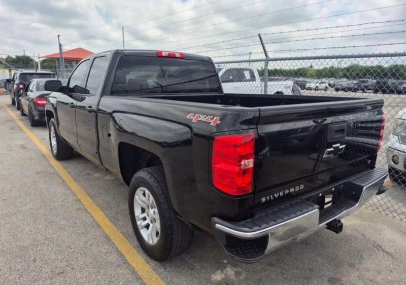 2016 Chevrolet Silverado 1500 LT 4X4 Double Cab Std Box's photo